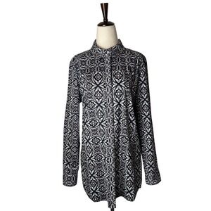 Tyler Boe‎ Shirt Women 10 Navy Blue Pink Geometric Collared Button Down Preppy